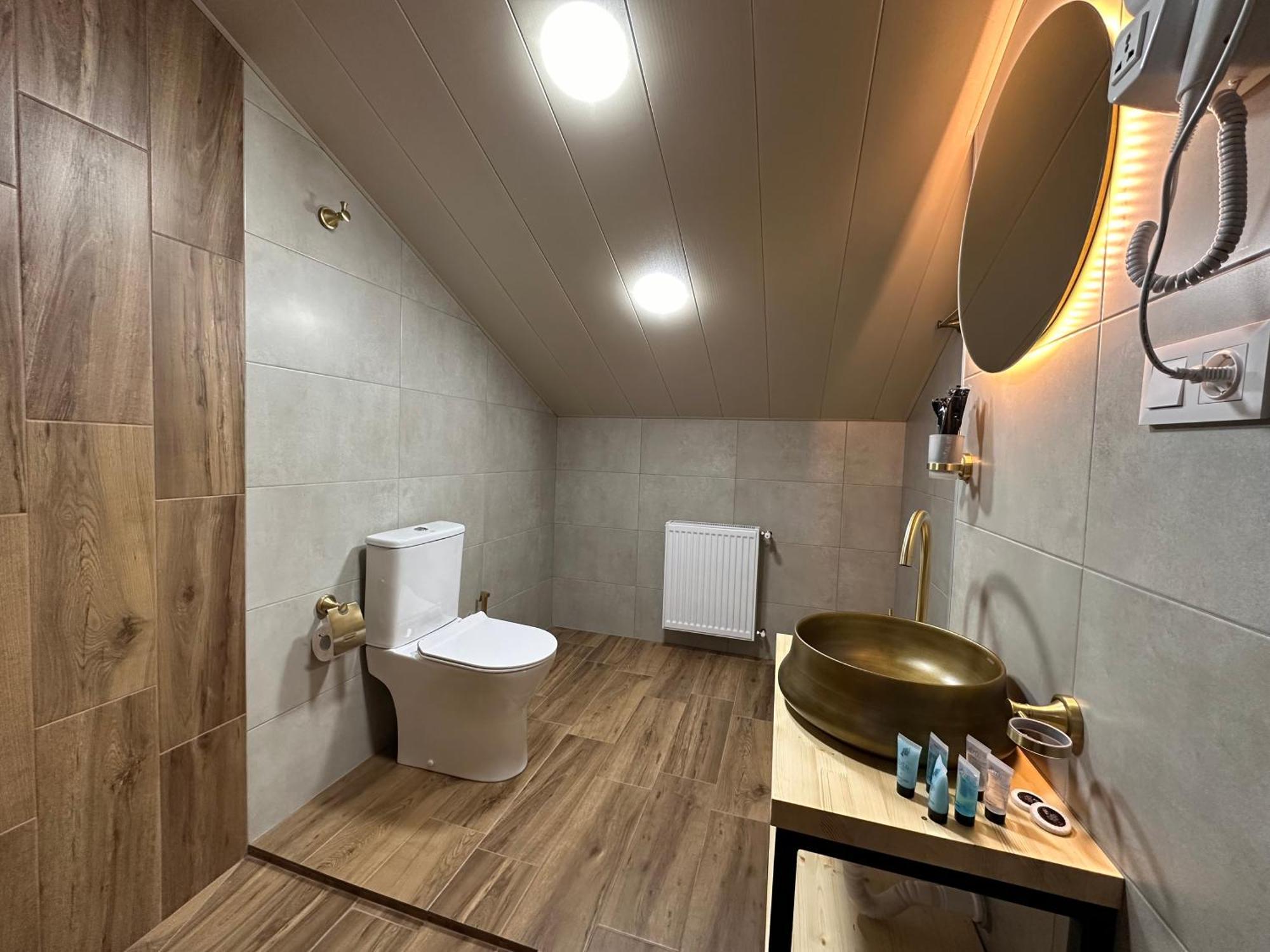 Hotel Mountime Kazbegi Zewnętrze zdjęcie